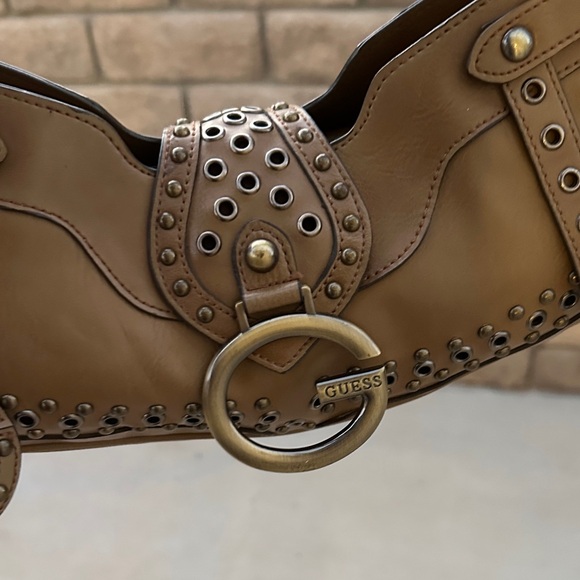 Vintage Guess Studded Brown Leather Shoulder Bag preowned - Picture 2 of 16